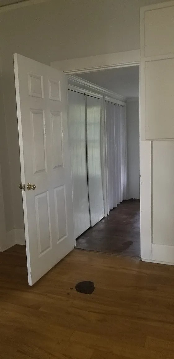 Building Photo - 2 Bedroom 1 Bathroom