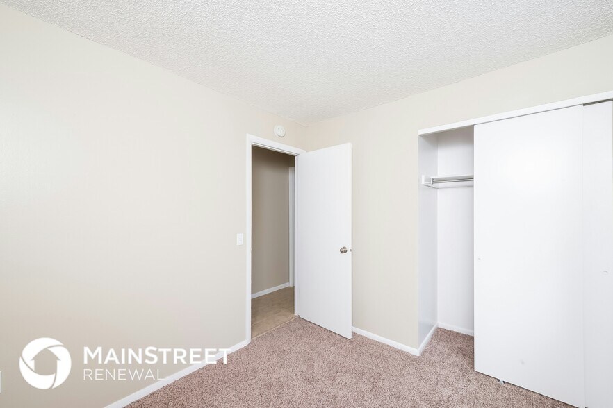 Building Photo - 8563 Dover Ct