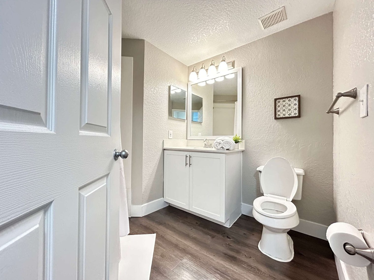 Building Photo - 9533 Magnolia Blossom Dr