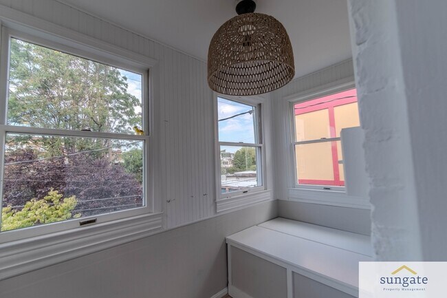 Building Photo - 3114 Abell Ave