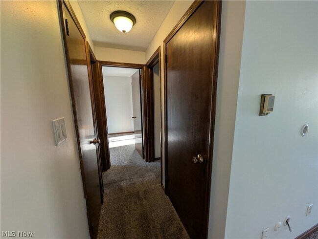 Building Photo - 3792 Baumberger Rd