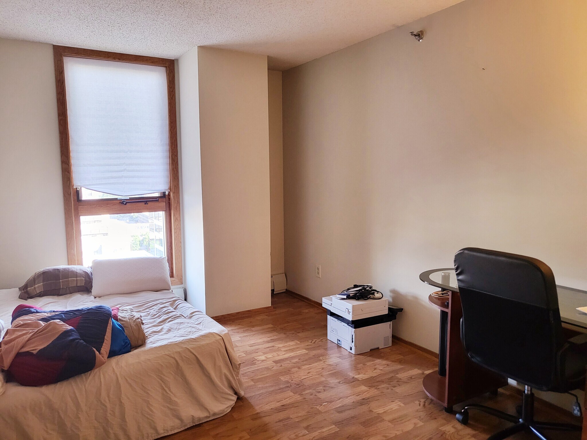 Second bedroom - 433 S 7th St