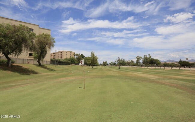 Building Photo - 7840 E Camelback Rd