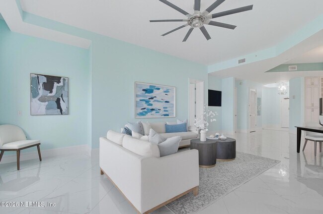 Building Photo - 200 Ocean Crest Dr