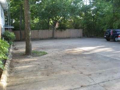 Parking Area - 1115 N Austin St