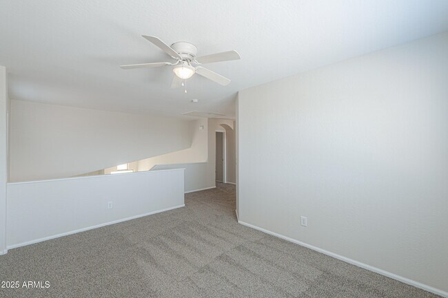 Building Photo - 40402 W Hayden Dr