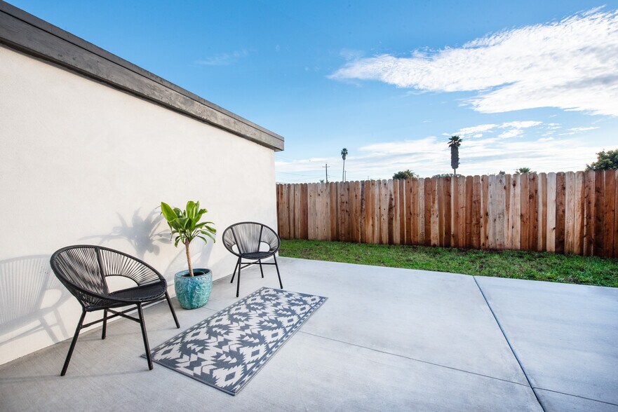 Building Photo - 604 S 8th St