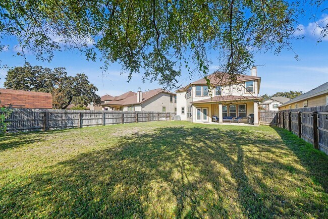 Building Photo - Exquisite 3-bedroom, 2.5-bathroom off 1604 and Culebra Road - Realtor Commission: $500