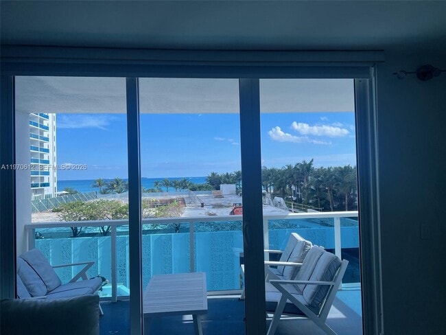 Building Photo - 2301 Collins Ave