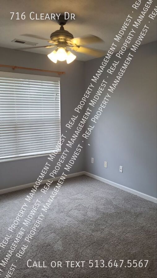 Building Photo - 716 Cleary Dr