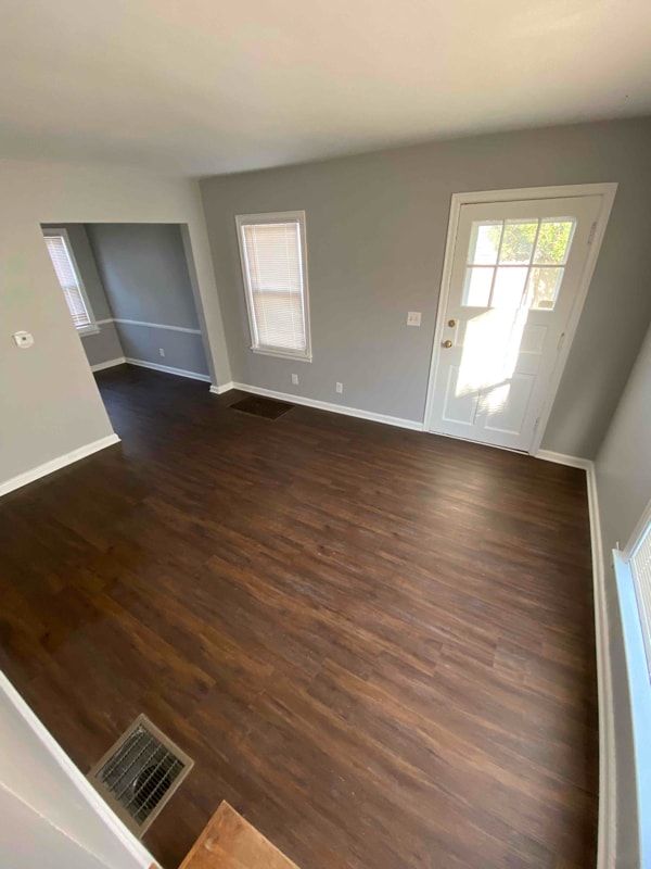 Building Photo - 2740 Ruhl Ave