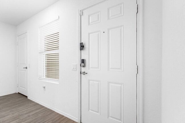 Building Photo - 10007 Kersey Ml