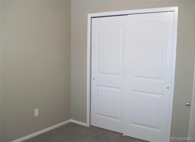 Building Photo - 7724 Sand Lake Heights