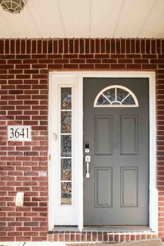 Building Photo - 3641 Grimes Dr