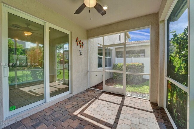 Building Photo - 4764 Eucalyptus Dr