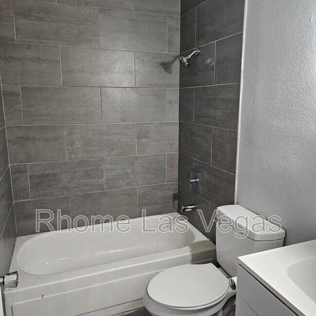 Building Photo - 4720 Cessna Ave