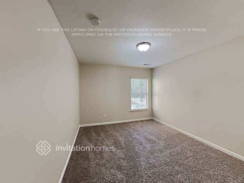 Building Photo - 4823 Clarkstone Dr