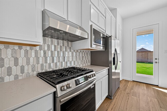 Building Photo - 11119 Poplar Tree Dr