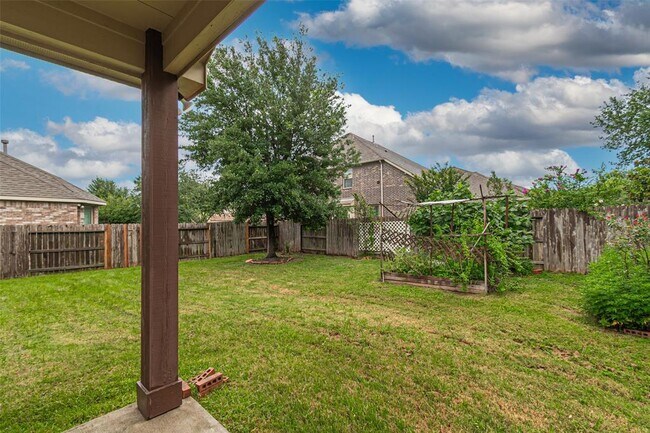 Building Photo - 17626 Sauki Ln
