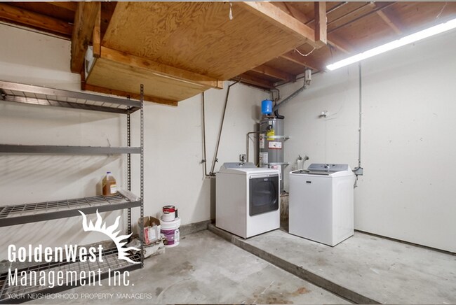 Building Photo - Updated 3Bdm 2Ba Single-Family Home in Paradise Hills!