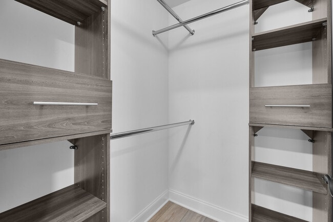 Building Photo - 53 Samuel Dr