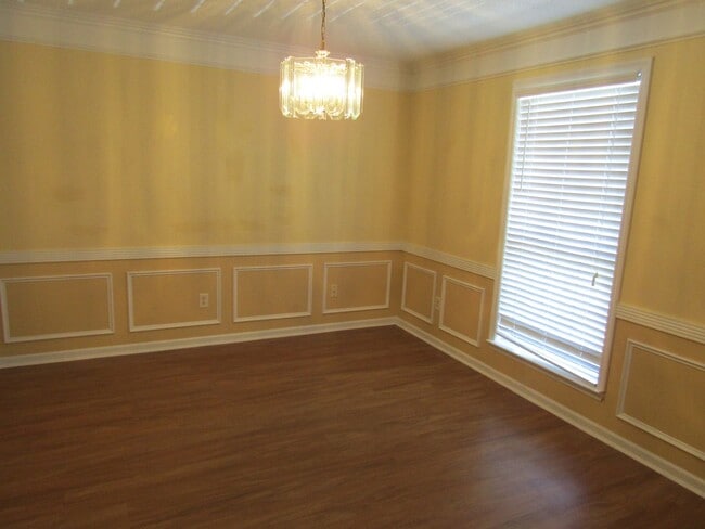 Building Photo - 1382 Coalition Cir