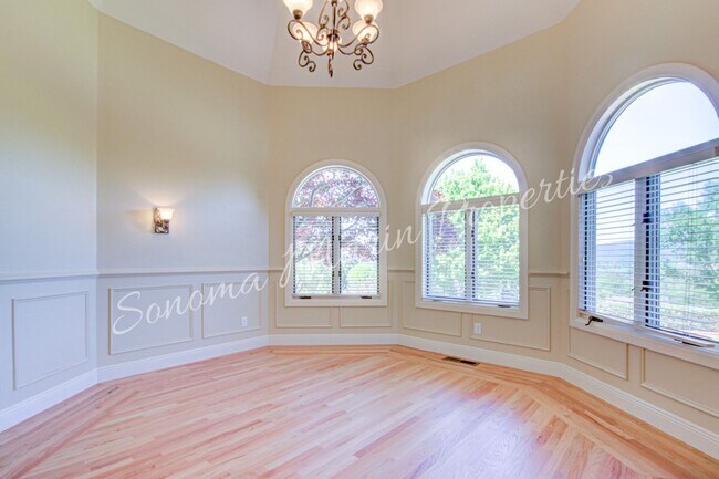 Building Photo - 4626 Bennett View Dr