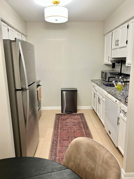 Building Photo - 3207 Heathstead Pl