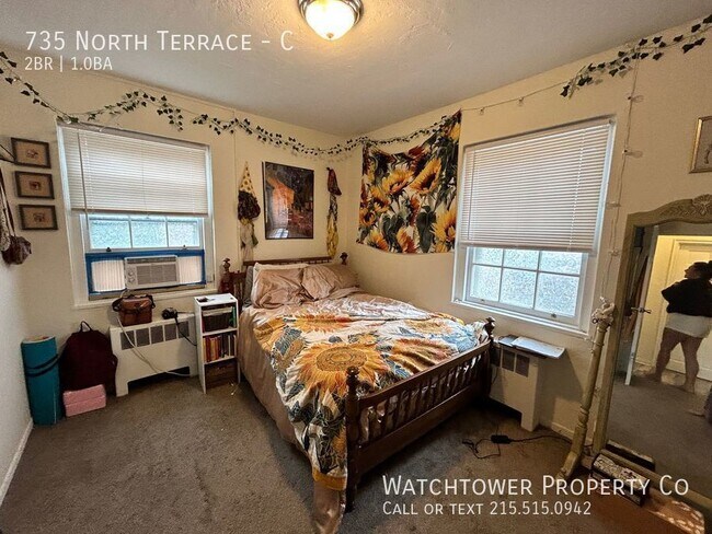 Building Photo - 735 North Terrace