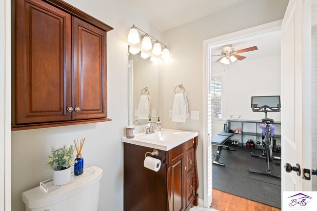 Building Photo - RENTAL PENDING!