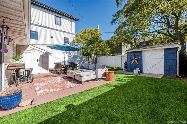 Building Photo - 614 Franklin Blvd