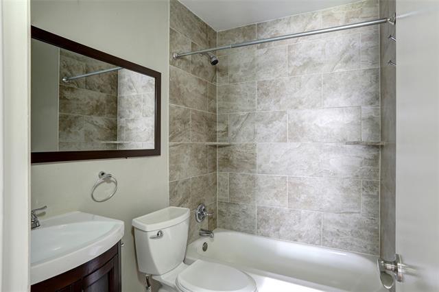 Building Photo - 2105 Wheaton Dr
