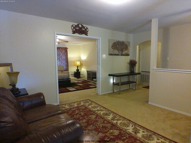 Building Photo - 803 Snow Bird Dr