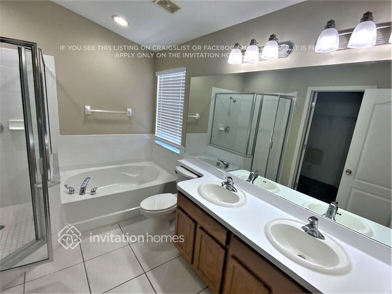 Building Photo - 710 Cristelle Jean Dr