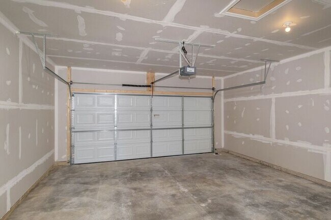 Building Photo - 10227 Pennridge Dr