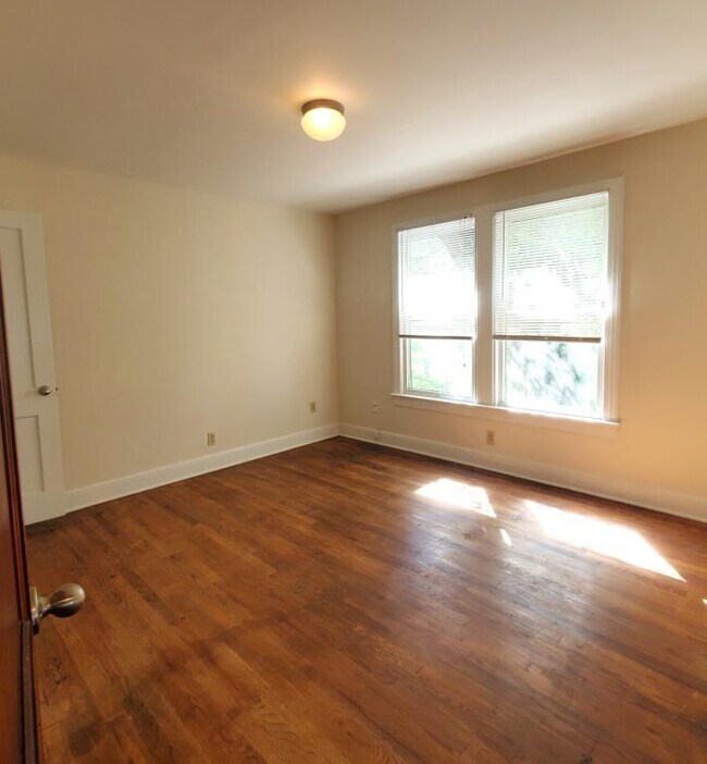 Building Photo - 4409 Merle Dr