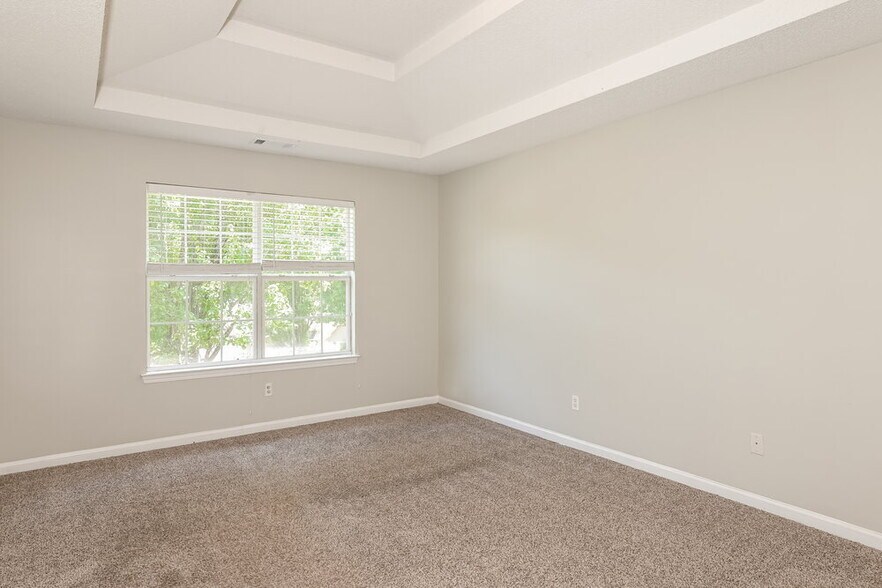 Building Photo - 4100 Clarks Tr