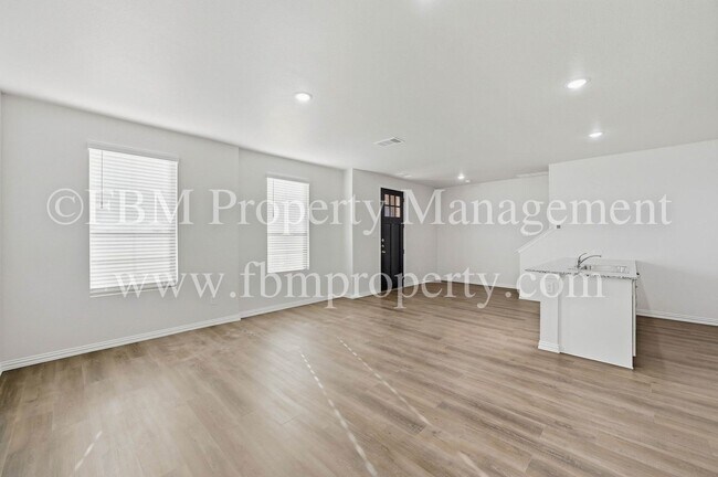 Building Photo - 1797 Ethereal Ln