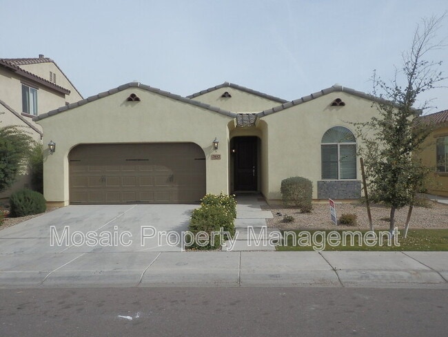 Primary Photo - 3641 S Arizona Pl