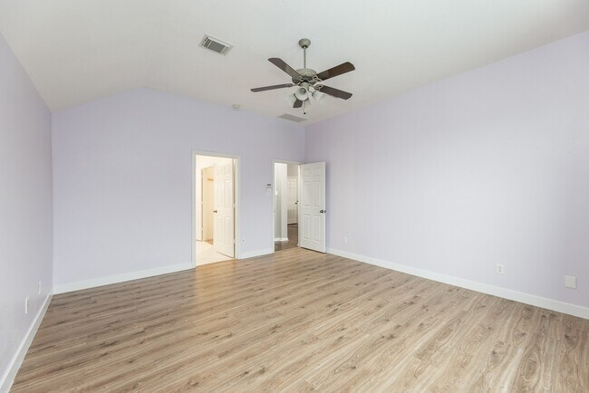 Building Photo - 8819 Rocky Knoll Ln