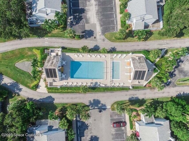 Building Photo - 807 Mystic Dr