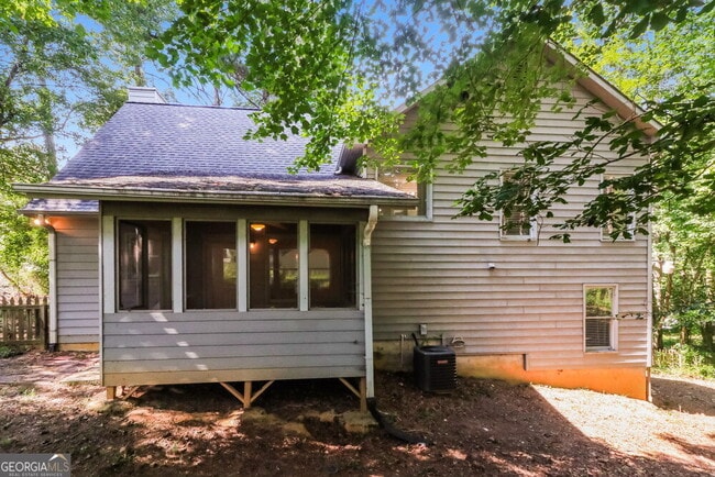 Building Photo - 24 Garner Farm Dr