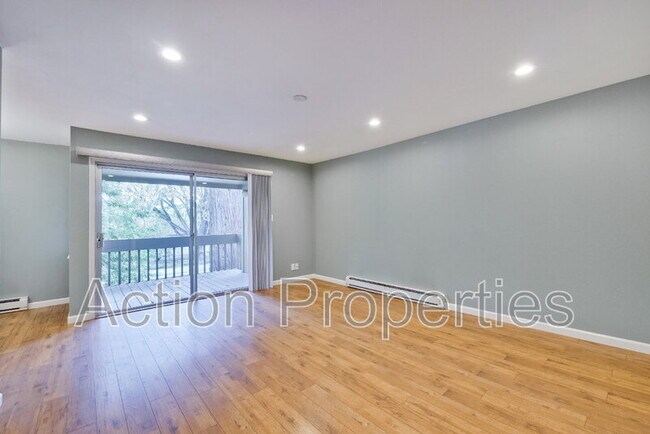 Building Photo - 505 Cypress Point Dr