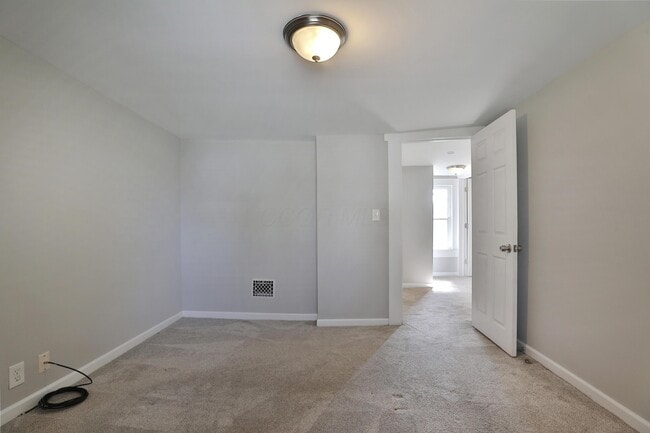 Building Photo - 1416 S Ohio Ave