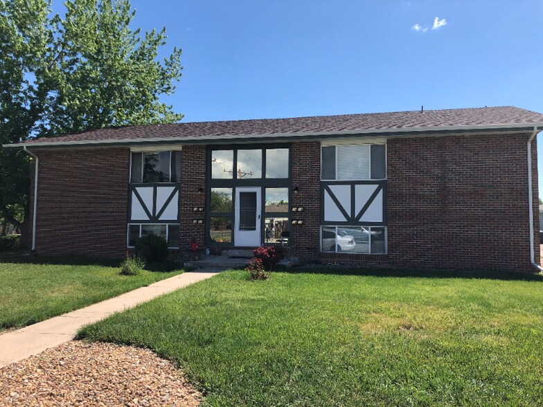 Building Photo - 1416-1422 S Dotsero Dr