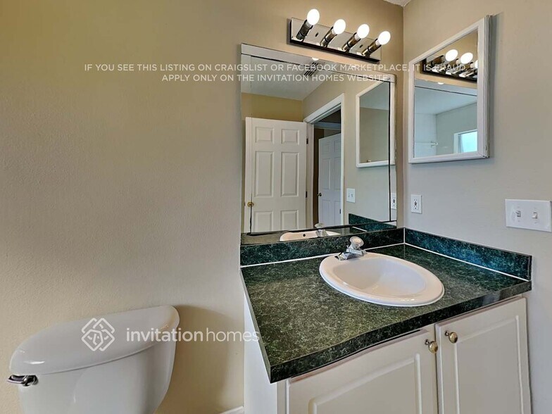 Building Photo - 2521 Asbury Ct