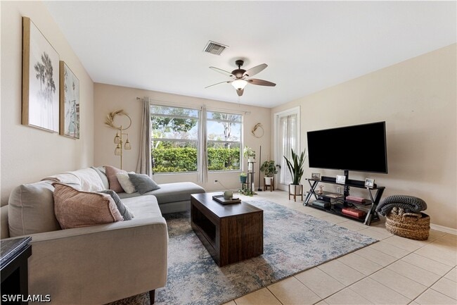 Building Photo - 3223 Antica St