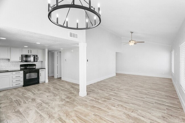 Building Photo - Charming 3BR House in Scottsdale