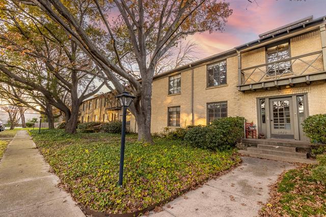 Building Photo - 5825 Grassmere Ln