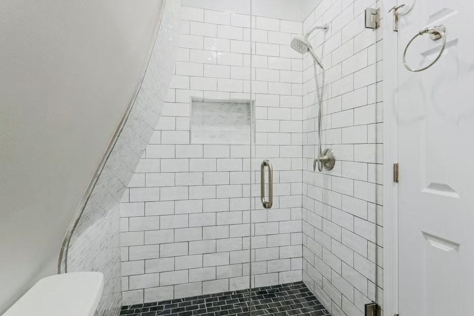 Building Photo - 11 Edgemont Rd